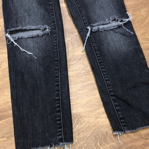 Mossimo high rise black distressed jegging sz 2/26 - Picture 3 of 6